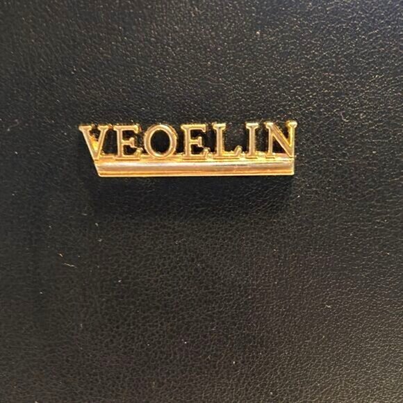 Veoelin Black Faux Leather Structured Handbag With Gold Accents & Detachable Str - Picture 2 of 9